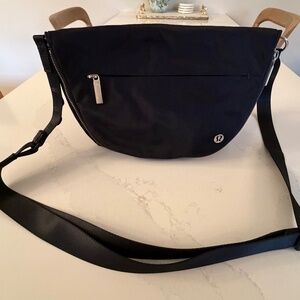 Lululemon Festival Bag